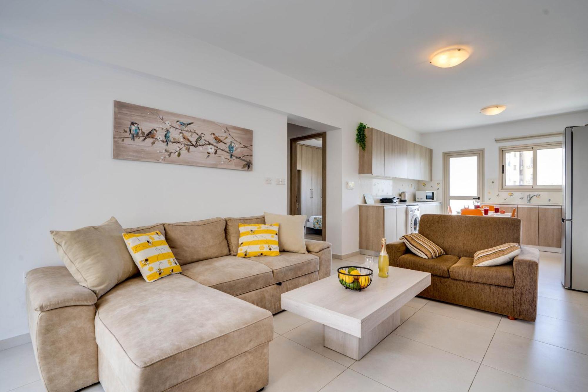 Lemon Paradise City Centre 200M From Beach Larnaca Exteriör bild